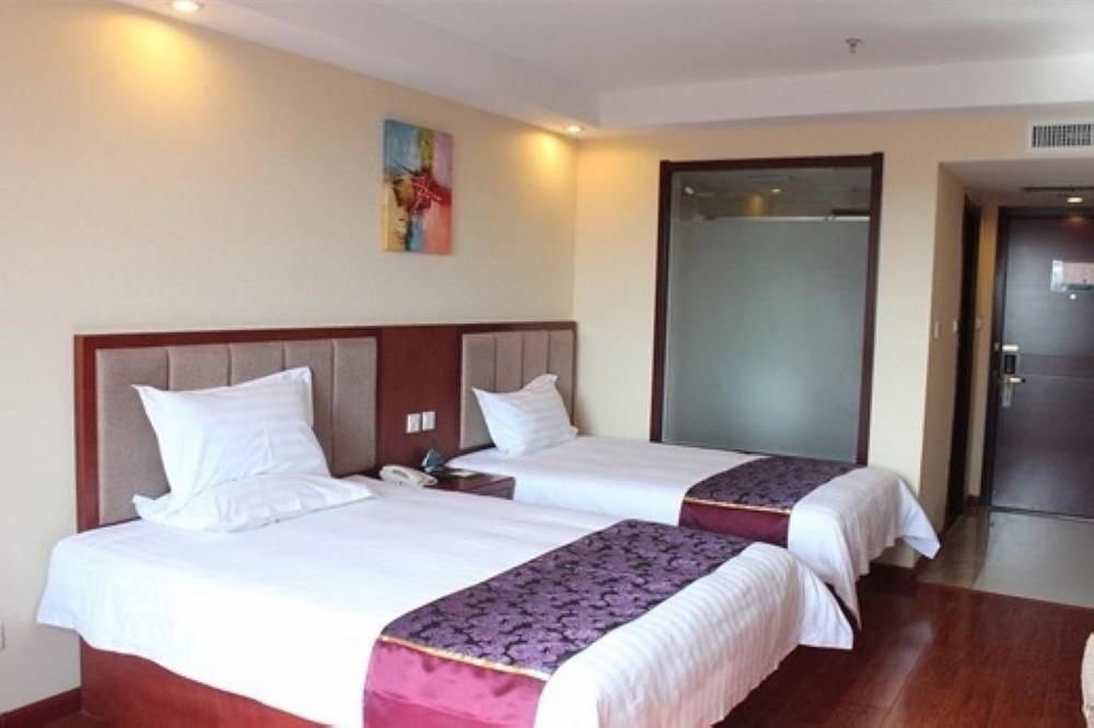 Greentree Inn Shandong Qingdao Wuyishan Road Jiashike Shopping Center Business Hotel Exteriér fotografie