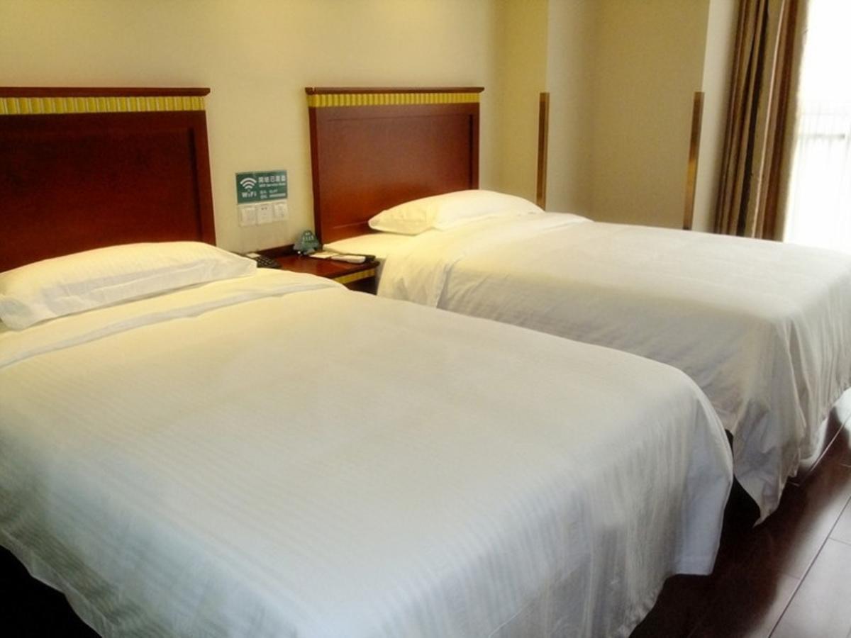 Greentree Inn Shandong Qingdao Wuyishan Road Jiashike Shopping Center Business Hotel Exteriér fotografie
